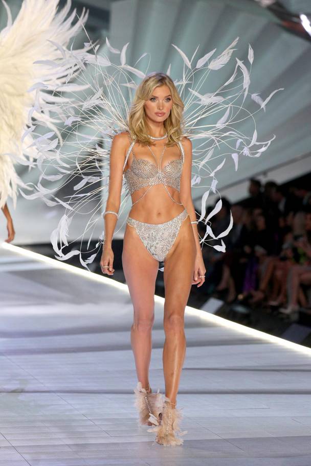 The Best Looks From the 2018 Victoria's Secret Fashion Show - Glazia