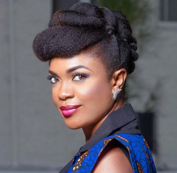 Omoni Oboli natural hair