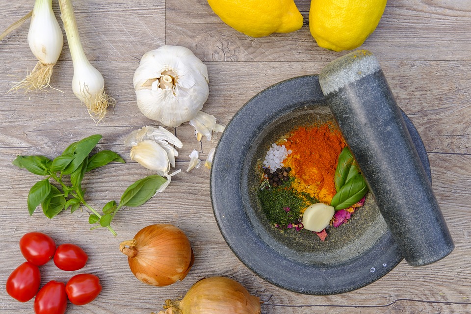 10 Healing Spices You're Underestimating
